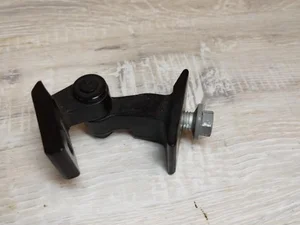 BMW 5A1FCA3 1 (F70) 2025 Door Hinge