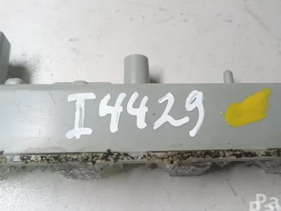 Lexus 30-397 / 30397 IS III (_E3_) 2014 Feu de freinage - Image 1