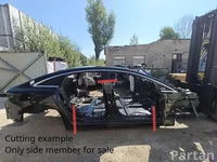 Mercedes-Benz EQS (V297) 2023 Side sill Right