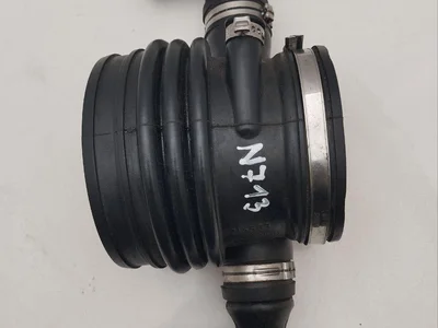 Maserati 215889 GRAN TURISMO 2008 Prise d'air / Conduit d'air d'admission - Image 1