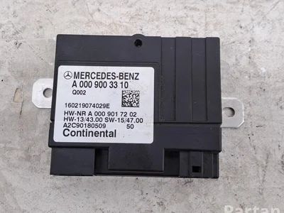 Mercedes-Benz A0009003310 C-CLASS (W205) 2016 Unité de contrôle pour unité d'alimentation en carburant - Image 1