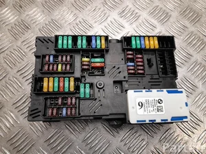 BMW 5B4C4A7 5 G60 2025 Sicherungkasten