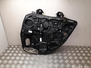 Mercedes-Benz A 295 730 02 00 / A2957300200 EQE V295 2022 Lève-vitre Right Rear