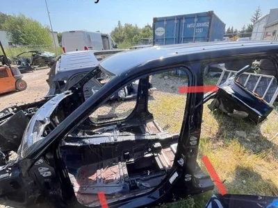 Jeep GRAND CHEROKEE V (WL) 2023 Slenkstis kairė - Paveiksliukas 1