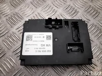 Volkswagen 3Q0 959 760 E / 3Q0959760E PASSAT Variant (3G5) 2021 Control unit for seat