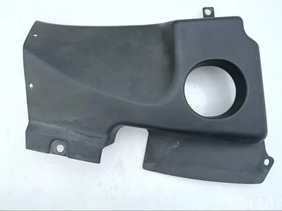 Maserati 081048300 QUATTROPORTE V 2011 Cubierta motor - Imagen 1