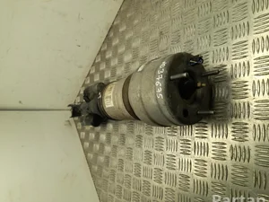 Mercedes-Benz A 213 320 98 02 / A2133209802 E-CLASS (W213) 2020 amortisseur à ressort pneumatique Right Front