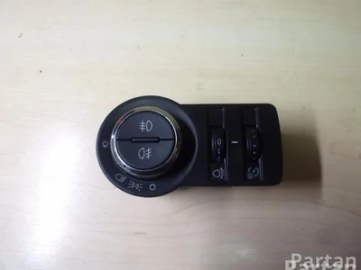 Opel 13268695 ASTRA J 2012 Interrupteur de lumière - Image 1