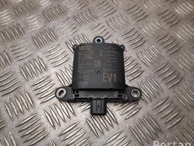 Toyota 88162-42120 / 8816242120 RAV 4 V 2022 Unité de contrôle pour la surveillance des angles morts - Image 1