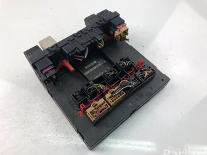 Volkswagen 3C0937049D JETTA III (1K2) 2008 Unité de commande centrale pour système de confort