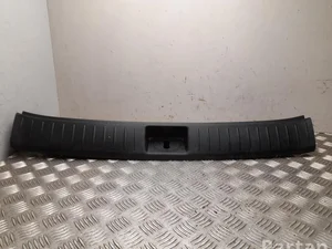 Kia 85770-R2100WK / 85770R2100WK Sportage V NQ5 2024 Couvercle pour porte-cadenas