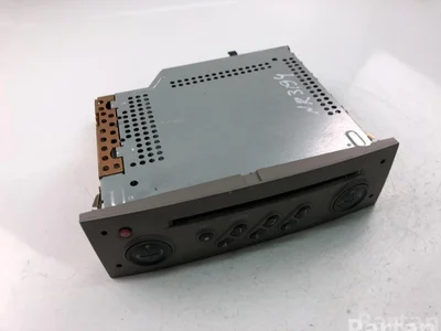 Renault 8200300860B GRAND SCÉNIC II (JM0/1_) 2005 Radio / CD - Image 1