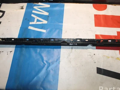 Volvo 32216523 XC90 II 2018 Garniture de seuil  right side - Image 1