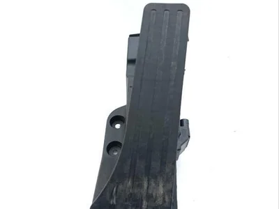 Mercedes-Benz A2233000400 EQS SUV (X296) 2023 Akseleratoriaus pedalas - Paveiksliukas 1