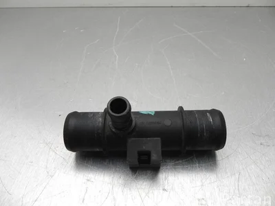 Nissan 1320584 QASHQAI / QASHQAI +2 I (J10, JJ10) 2010 Bride de liquide de refroidissement - Image 1