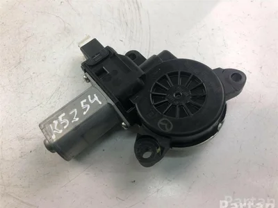 Mazda CM012800 CX-3 (DK) 2017 Moteur d'essuie-glace - Image 1