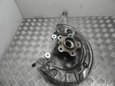 BMW 688438601 5 (G30) 2017 Logement de roulement de roue Right Front - Image 1