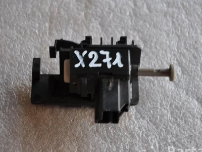 Ford USA HR3T11A152AA MUSTANG Coupe 2018 Interrupteur des feux de freins - Image 1