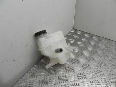 Toyota 1.5 / 15 YARIS (_P13_) 2015 Vase d'expansion du liquide de refroidissement - Image 1