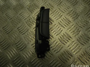 Hyundai 84650 CM690 / 84650CM690 KONA 2020 Commutateur multiple