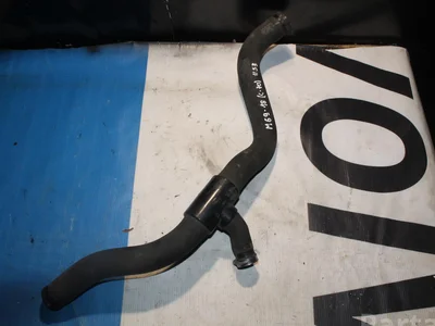 Volvo 30723083 C70 II Convertible 2008 Tuyau de radiateur - Image 1