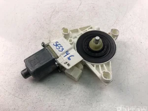 Mercedes-Benz A2048200642 E-CLASS (W212) 2012 Moteur de lève-vitre