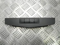 Mercedes-Benz A 204 905 05 00 / A2049050500 C-CLASS (W204) 2011 Commutateur multiple