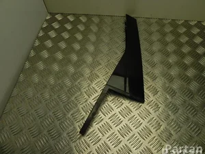 Volkswagen 7P6 839 903 / 7P6839903 TOUAREG (7P5) 2013 C-support extérieur