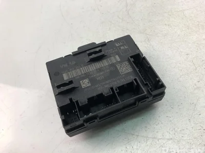 Volkswagen 5Q0959393E GOLF VII (5G1, BQ1, BE1, BE2) 2015 Control unit for door - Image 1
