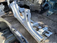 Mercedes-Benz EQC (N293) 2020 Cuarto cuerpo del coche Right Rear Right Front