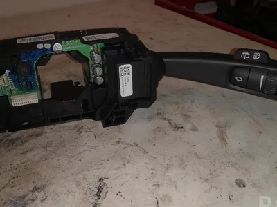 Volvo 31264344 XC70 II 2008 Svirtis/jungiklis langų plovimas/valymas - Nuotrauka 1