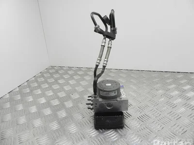 Ford USA FR3C-2C405-BD / FR3C2C405BD MUSTANG Coupe 2015 Unité de commande hydraulique ABS - Image 1