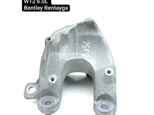 Bentley 4M0199308CA BENTAYGA 2017 Zawieszenie silnika z prawej