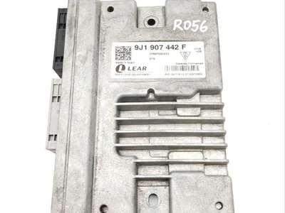 Porsche 9J1907442F Taycan 4S 2022 Interface de diagnostic (passerelle) - Image 1