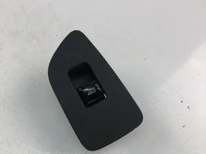 Volvo 31376458 V90 II 2019 Выключатель электростекло подъемника