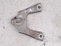 Mercedes-Benz A2056204000 C-CLASS (W205) 2015 Halter für Kühler