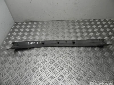 Lamborghini 4T0 863 247 B / 4T0863247B Huracán LP 580-2 2017 Support pour la garniture - Image 1