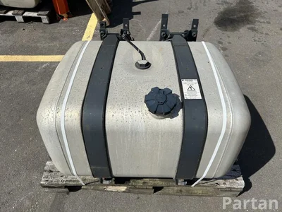 Mercedes-Benz Trucks A9604702103, A9604700404, A9604703104 ACTROS MP4 / MP5 2018 Fuel tank 330L - Image 1