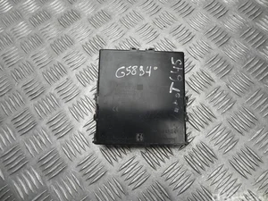 Toyota 89990-F4060 / 89990F4060 C-HR (_X1_) 2019 Unité de contrôle pour l'accès et l'autorisation de démarrage (kessy)