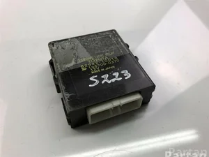 Toyota 82642-10010 / 8264210010 STARLET (_P9_) 1999 Aparato de mando