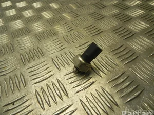 Mercedes-Benz 2110-000283 / 2110000283 CLA Coupe (C117) 2015 Capteurs