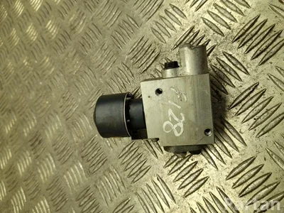 Nissan 447520-0170 / 4475200170 Ariya 2024 Séchoir - Image 1