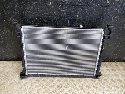 Mercedes-Benz A0995005001, A0999065602 EQE V295 2022 Radiateur complect Ventilateur de radiateur - Image 1