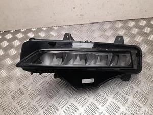 Škoda 5E3 941 699 / 5E3941699 Octavia Mk4 Combi 2024 Противотуманная фара слева