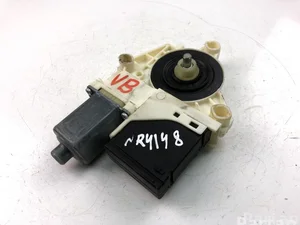 Renault 827310185R MEGANE III Grandtour (KZ0/1) 2012 Moteur de lève-vitre