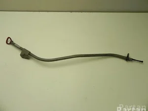 Mercedes-Benz A 651 146 6Q 01 / A6511466Q01 E-CLASS (W212) 2010 Jauge d'huile