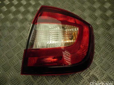 Škoda 5JH 945 096 A / 5JH945096A RAPID (NH3) 2018 Piloto posterior - Imagen 1