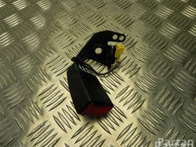 Mercedes-Benz A204 860 25 69 / A2048602569 C-CLASS (W204) 2008 Boucle de ceinture de sécurité - Image 1