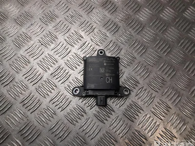 Toyota 88162-F4011 / 88162F4011 C-HR (_X1_) 2019 Unité de contrôle pour la surveillance des angles morts - Image 1