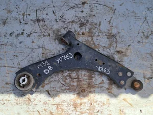 Ford LX613A423, LX613A423AEA Kuga III 2020 Devant bras de commande de chenille supérieur right side